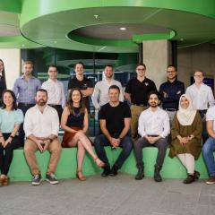 2023 ilab Accelerator cohort in front of Andrew N. Liveris Building at UQ.